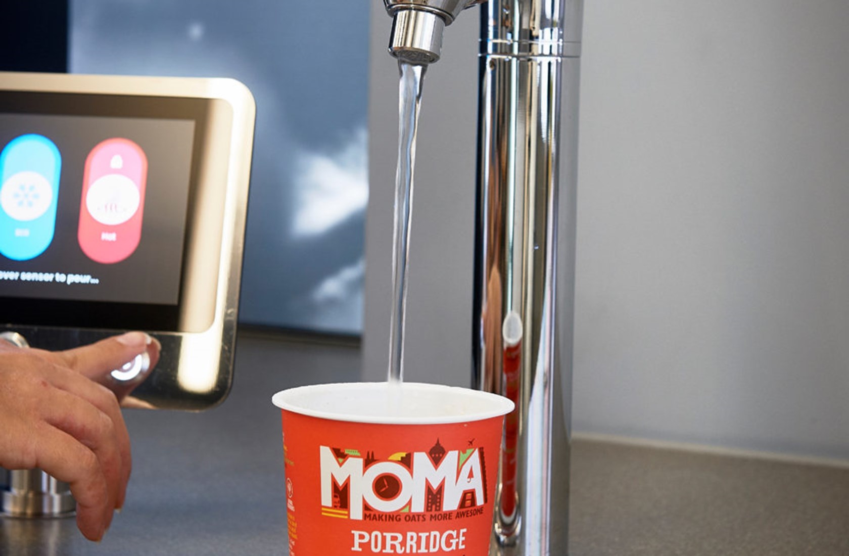 Instant Food. Breakfast and Lunch at Work with Aqua Libra Co